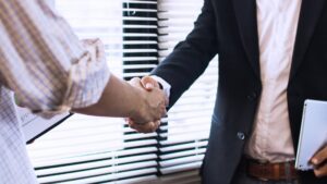 Horas Extras do Vendedor Representante Comercial: Saiba mais.